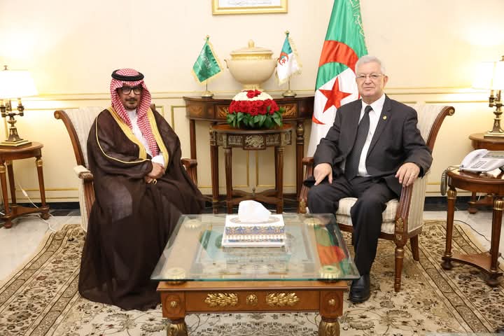 رئيس مجلس الامة عزوز ناصري يستقبل سفير المملكة العربية السعودية بالجزائر