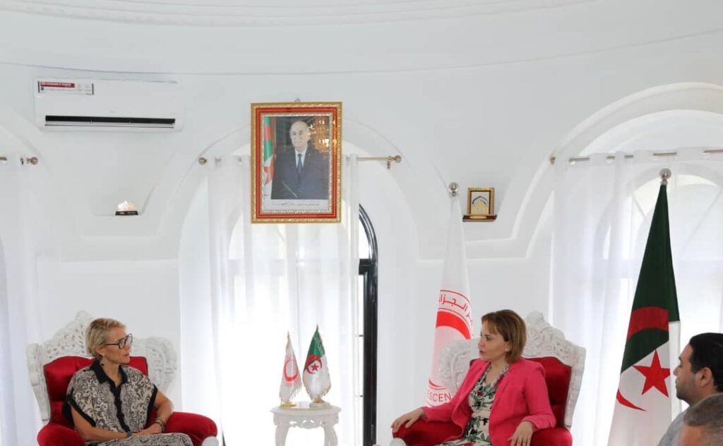 اليونيسف في ضيافة الهلال الاحمر الجزائري …