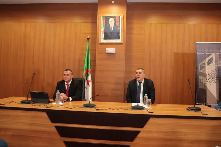 بالتشارك بين وزارتي الاتصال والبريد و المواصلات…تنظيم دورة تكوينية لفائدة الصحفيين حول تكنولوجيا الجيل الخامس