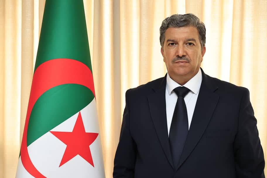 وزير الاتصال يعزي في وفاة المدير العام الأسبق لوكالة الأنباء الجزائرية المرحوم عبد المالك عينوش